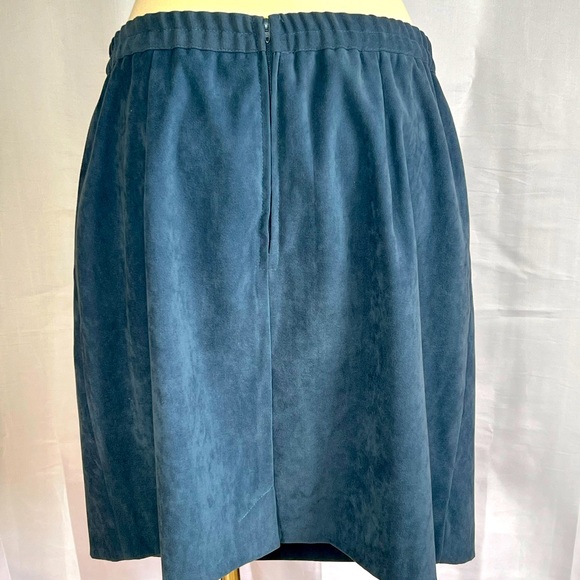 Jessica Howard Dusty Blue 2 Piece Skirt Suit - Picture 10 of 10